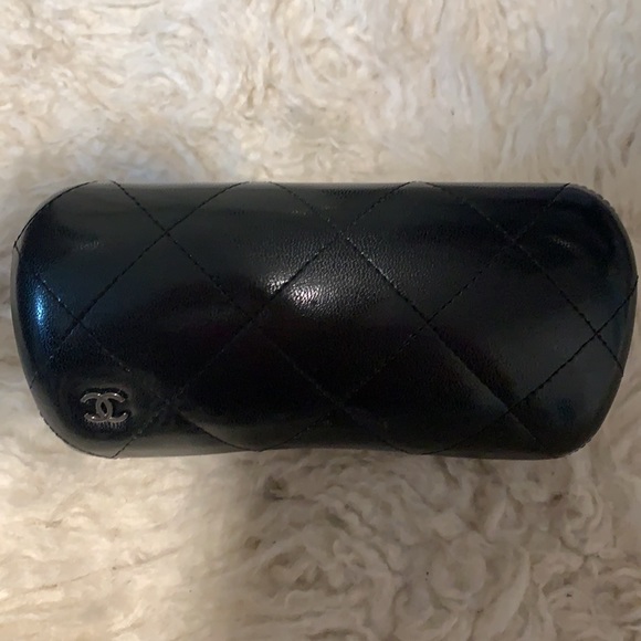 Chanel sunglasses - Picture 4 of 4